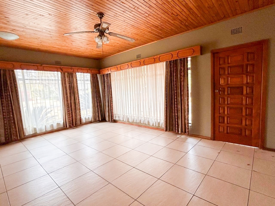 4 Bedroom Property for Sale in Parys Free State